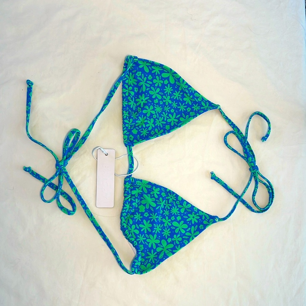 Maria Top (Ocean Dream Color) size Medium from Bright Swimwear